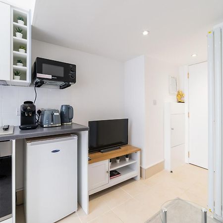 Studio By Hyde Park Londra Exterior foto